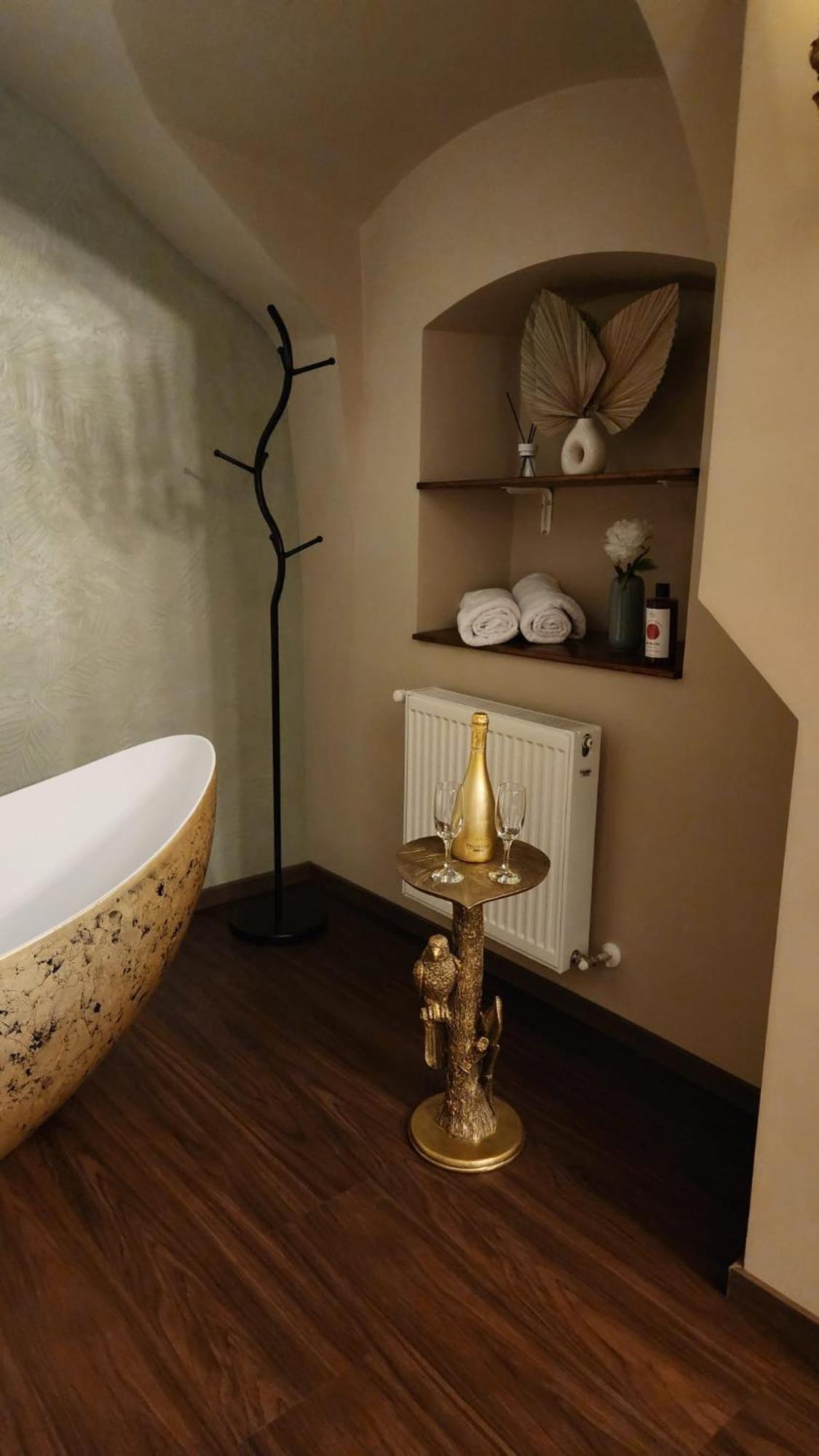 Victorian House Apartment Sibiu Bagian luar foto