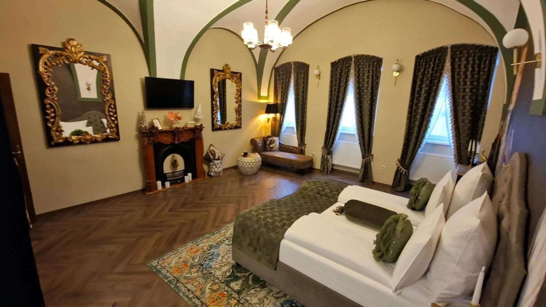 Victorian House Apartment Sibiu Bagian luar foto